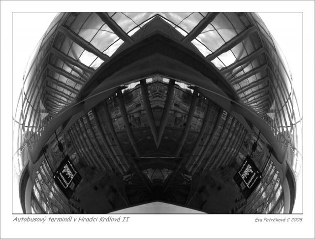 Autobusový terminál v Hradci Králové II