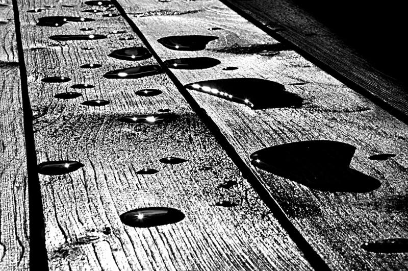 j07 Terasa po daždi.