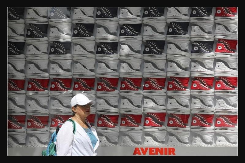 3. Hrubý Jan - Ulice Paříže I