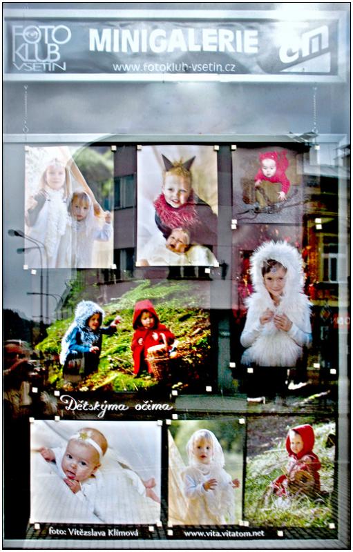 2012/11-12 Vítězslava Klímová - autorská "Dětskýma očima"
