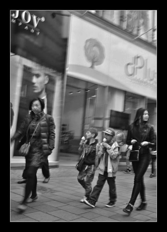 G07 Kráčející...