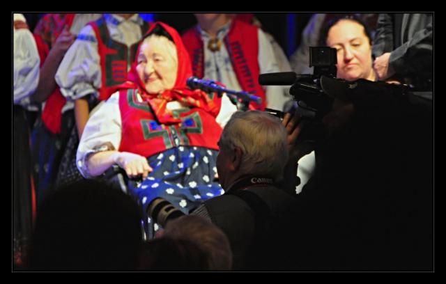 J03 Královna a prezident.