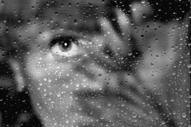 09_Ruzena_Odehnalova_Za_oknem