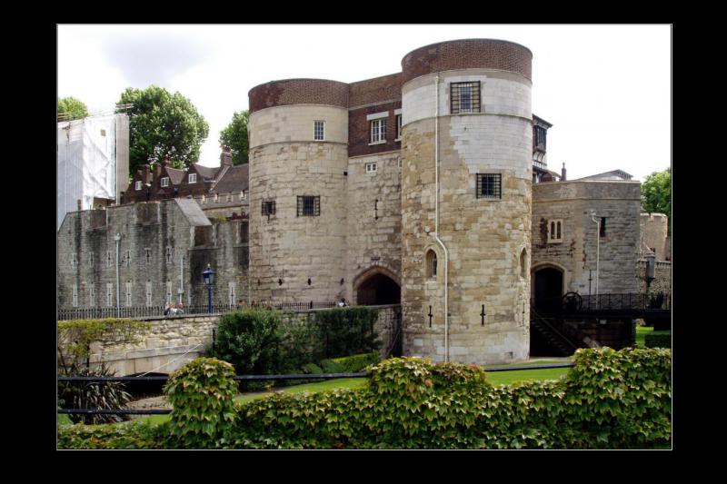 Tower_of_London_