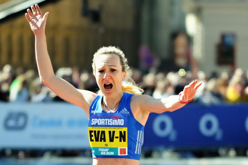 1903_07 Rekordmanka Eva