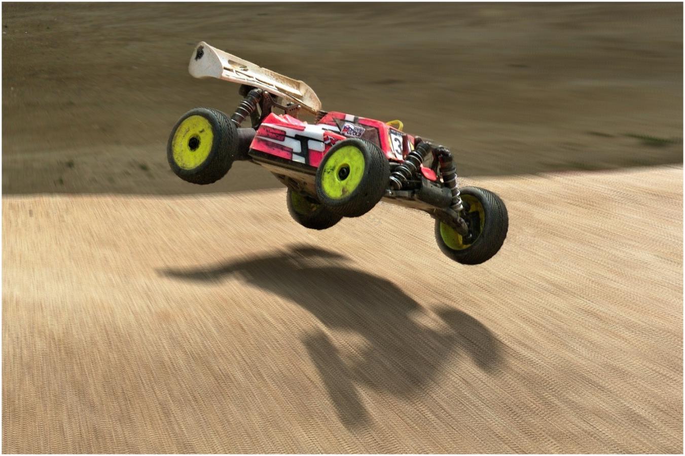 2002_17 Závody modelů