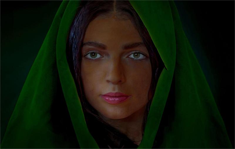 2004_05 Low Key portrét