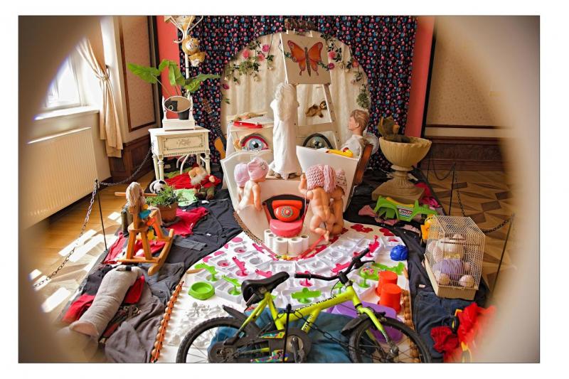 2010_08 Svět předmětů