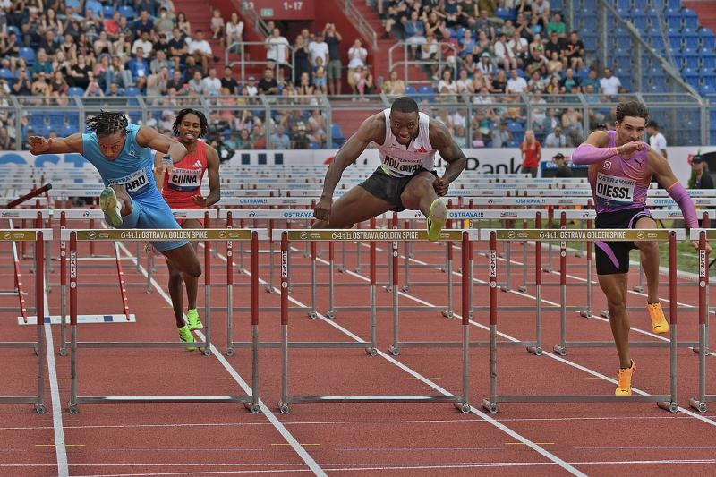 2507_07 Nad překážkou