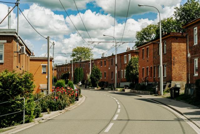 2511_30 Cesta do minulosti