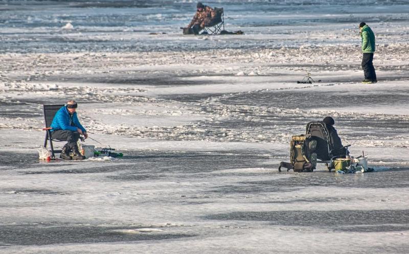 2603_29 Lov na dírkách