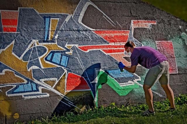 2202_06 Street art 1