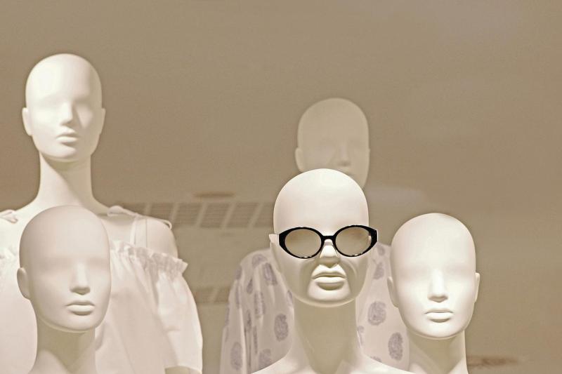 Jan Hruby - BLACK GLASSES